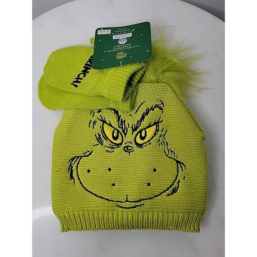 Dr. Seuss The Grinch Kids Beanie Hat & Gloves Gift Set Green NWT Cap